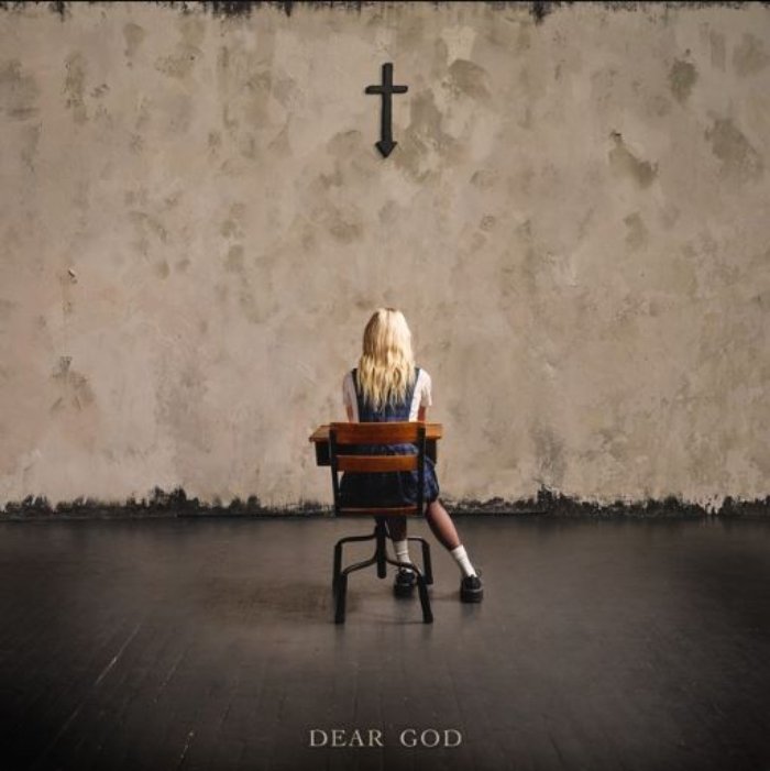 Resenha: The Pretty Reckless – “Dear god”
