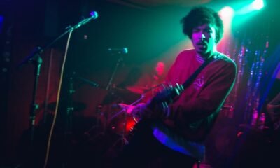 Applegate mistura pós-punk, dub e krautrock no sombrio “Duo”