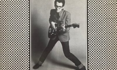 Elvis Costello anuncia box de sua estreia "My aim is true" com 52 faixas inéditas