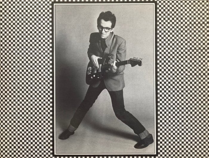 Elvis Costello anuncia box de sua estreia "My aim is true" com 52 faixas inéditas