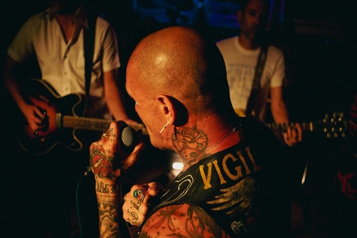 Purse Thief estreia entre rock de garagem e pós-punk