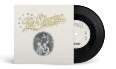 Wolf Alice resgata três B-sides de "The clearing" em single (físico e digital)