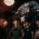 Manicburg: abandono em clima pós-punk e post rock em “One for you and one for me”