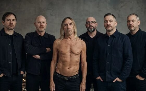 Mogwai celebra 30 anos com coletânea e música inédita com Iggy Pop