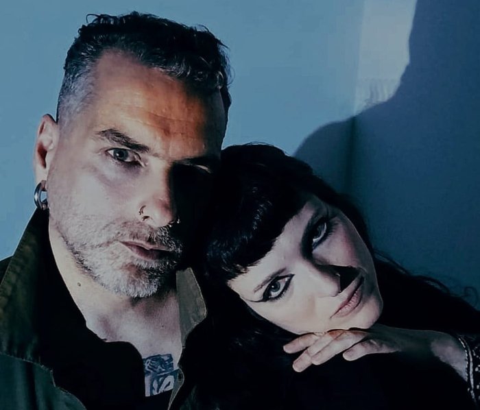 Pássaros: dupla mexe no baú e estreia com música guardada há anos